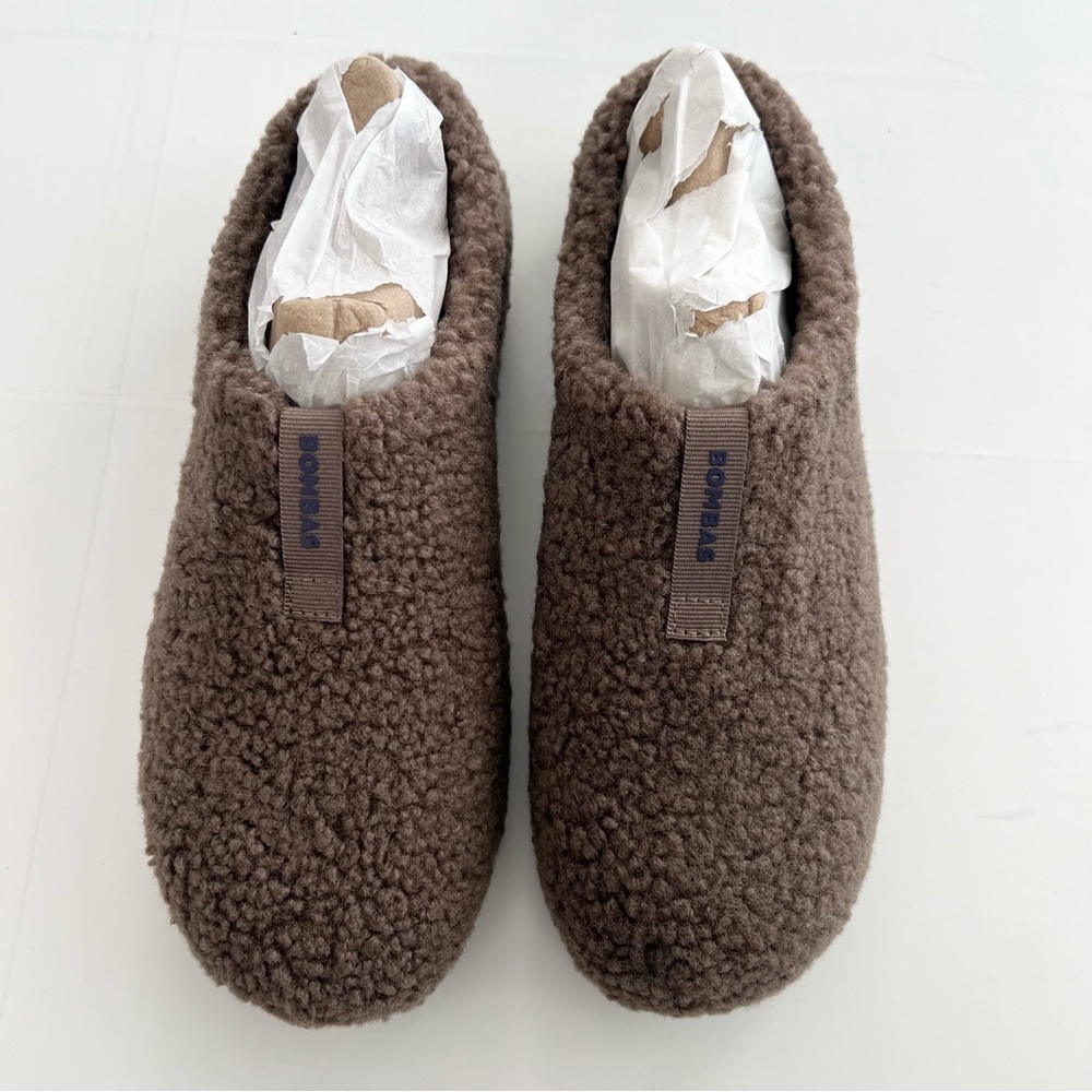 Bombas Brown Sherpa Slip-On Slippers - Picture 2 of 9